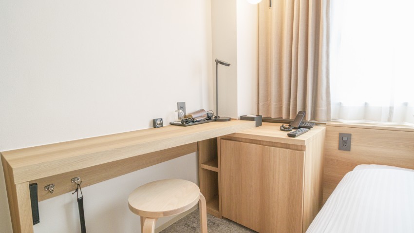 2階セミダブルルーム02