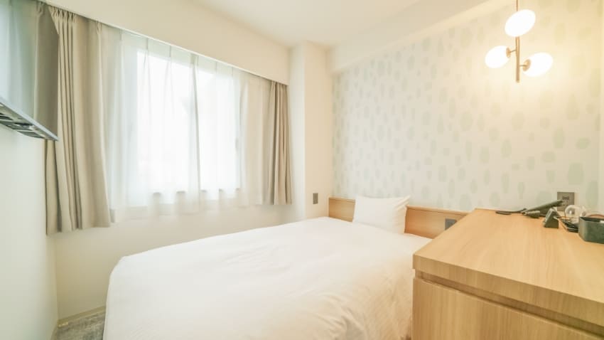 コーナーシングルルーム01