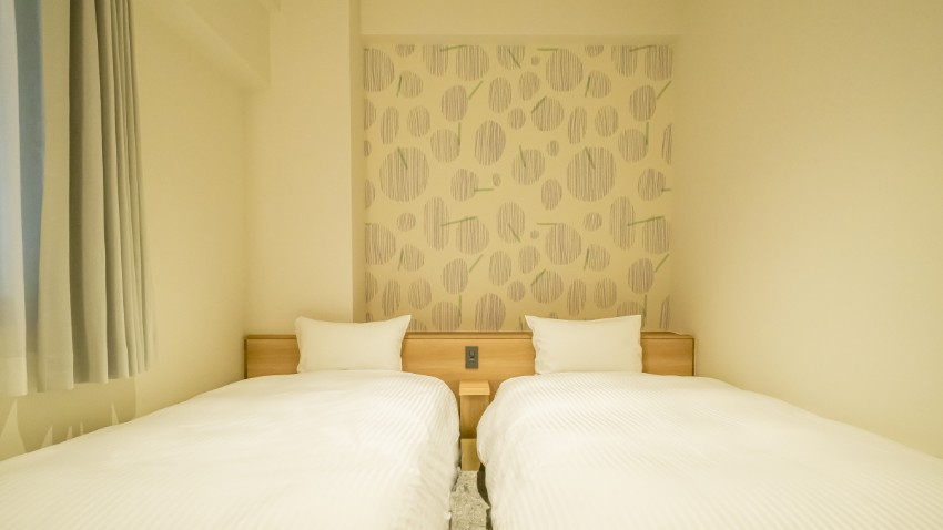 シャワーツインルーム